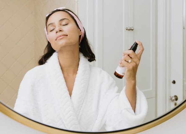 Skincare in Your 40s: Adjusting Your Routine During Peri-Menopause